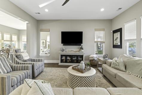 105 Bright Leaf Loop Summerville SC 29486