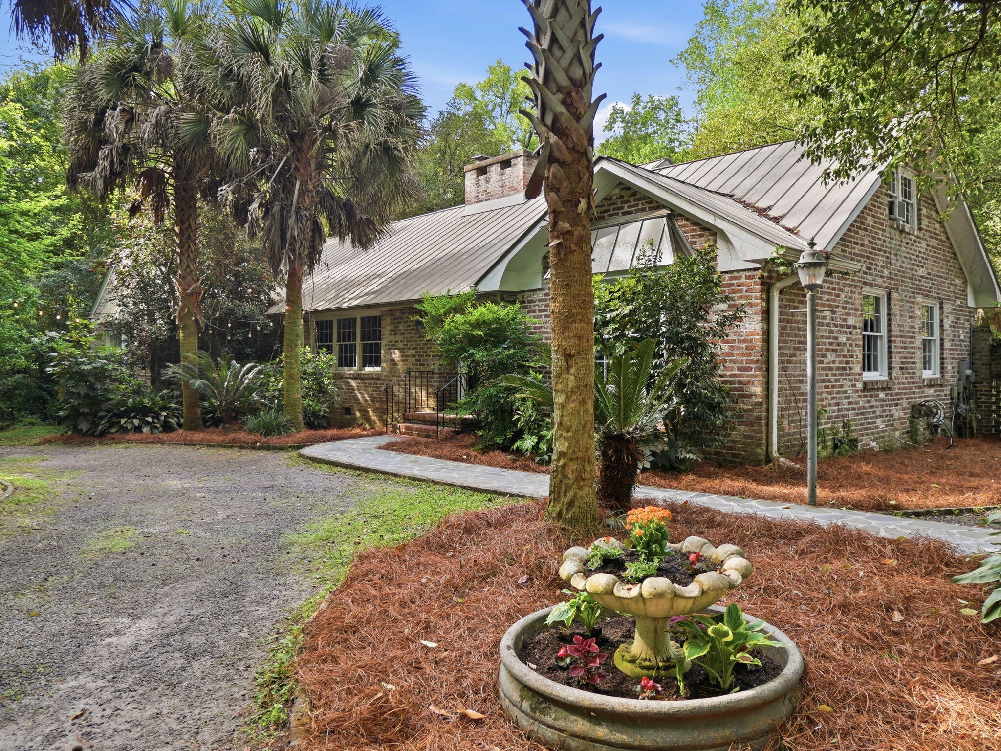 132 Tupper Lane Summerville SC 29483