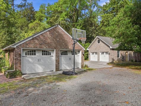 132 Tupper Lane Summerville SC 29483