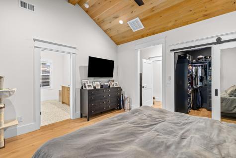 8 Yeadon Avenue Charleston SC 29407