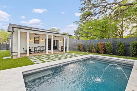 8 Yeadon Avenue Charleston SC 29407