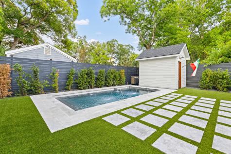 8 Yeadon Avenue Charleston SC 29407
