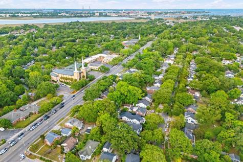 8 Yeadon Avenue Charleston SC 29407