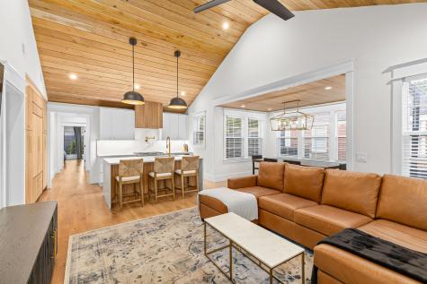 8 Yeadon Avenue Charleston SC 29407