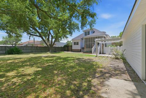 202 E Main Street Moncks Corner SC 29461
