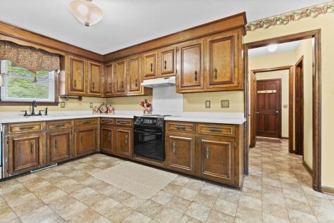 5924 Commonwealth Circle Hanahan SC 29410