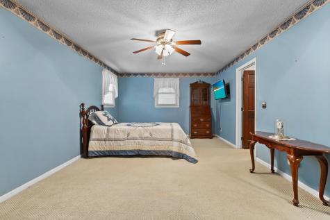 5924 Commonwealth Circle Hanahan SC 29410