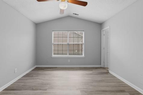 9512 One Notch Road Ladson SC 29456