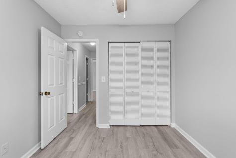 9512 One Notch Road Ladson SC 29456