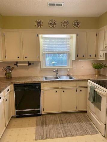 1184 Fellowship Drive Manning SC 29102