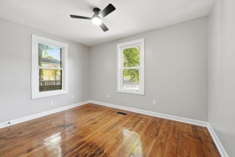 2217 Cambridge Avenue North Charleston SC 29405