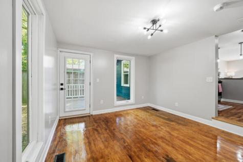 2217 Cambridge Avenue North Charleston SC 29405