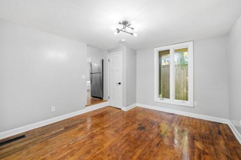 2217 Cambridge Avenue North Charleston SC 29405
