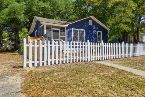 2217 Cambridge Avenue North Charleston SC 29405