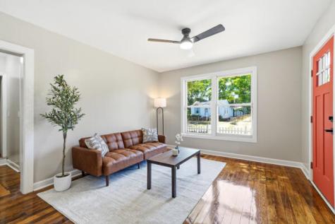 2217 Cambridge Avenue North Charleston SC 29405