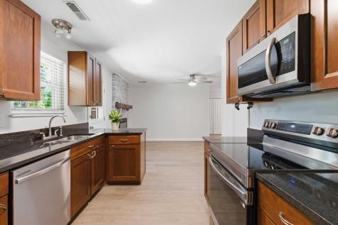 226 Smythe Drive Summerville SC 29485