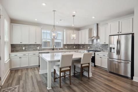 1671 Indy Drive North Charleston SC 29405
