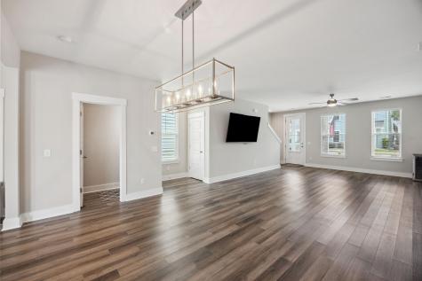 1671 Indy Drive North Charleston SC 29405