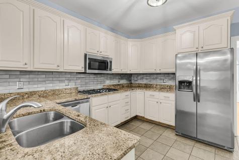 4201 Meadowbrook Court North Charleston SC 29420