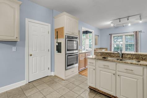 4201 Meadowbrook Court North Charleston SC 29420