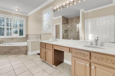 4201 Meadowbrook Court North Charleston SC 29420