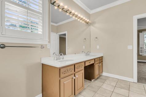 4201 Meadowbrook Court North Charleston SC 29420