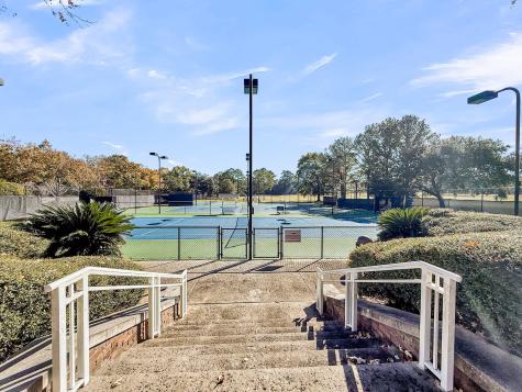 4201 Meadowbrook Court North Charleston SC 29420