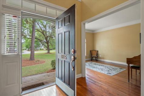 1825 S James Gregarie Road Mount Pleasant SC 29466