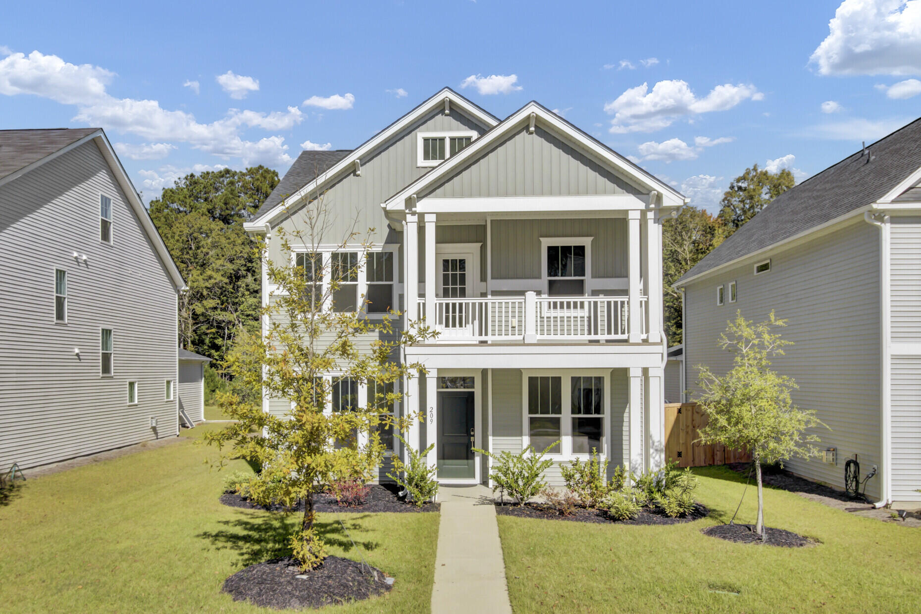 209 O'malley Drive Summerville SC 29483
