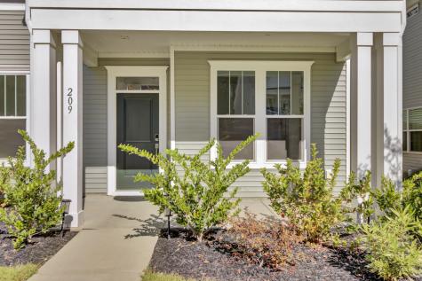 209 O'malley Drive Summerville SC 29483