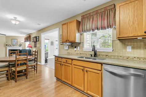 67 Regency Oaks Drive Summerville SC 29485