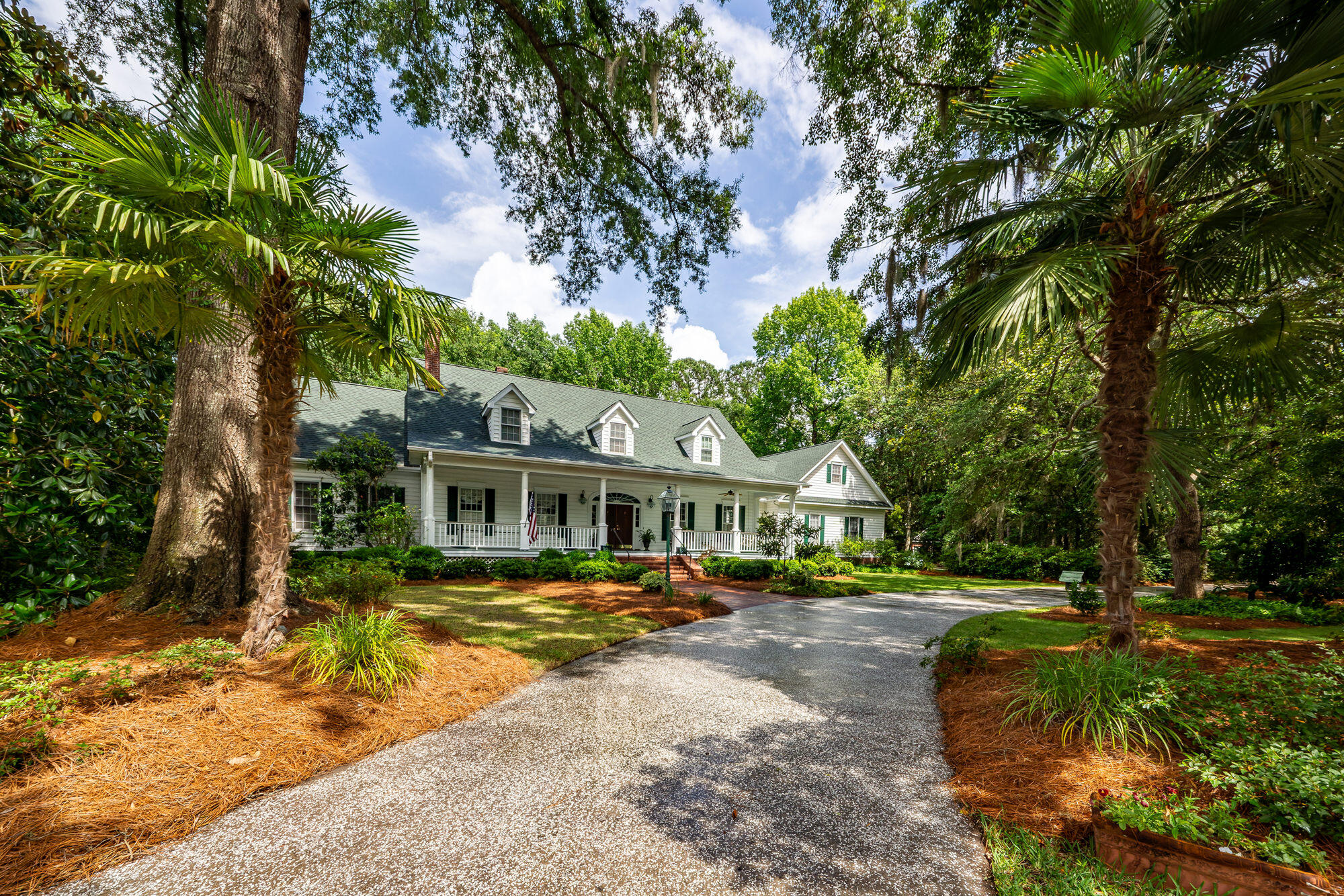 101 Drayton Drive Summerville SC 29483
