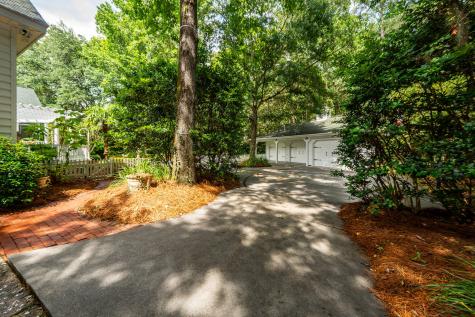 101 Drayton Drive Summerville SC 29483
