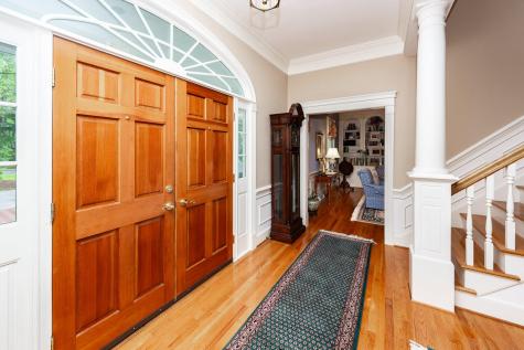 101 Drayton Drive Summerville SC 29483