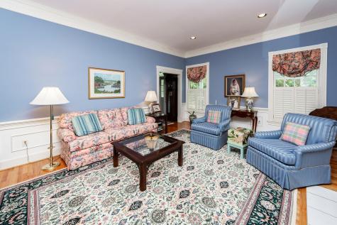 101 Drayton Drive Summerville SC 29483