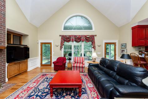101 Drayton Drive Summerville SC 29483