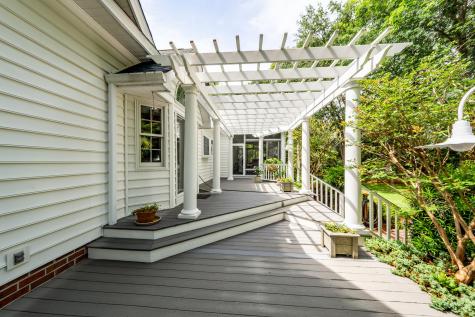 101 Drayton Drive Summerville SC 29483