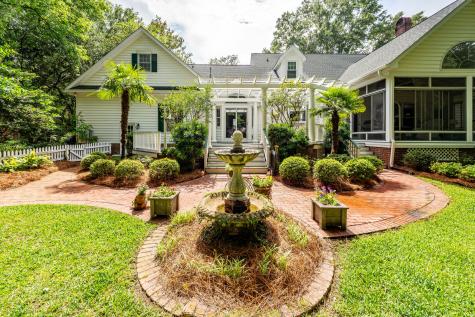 101 Drayton Drive Summerville SC 29483