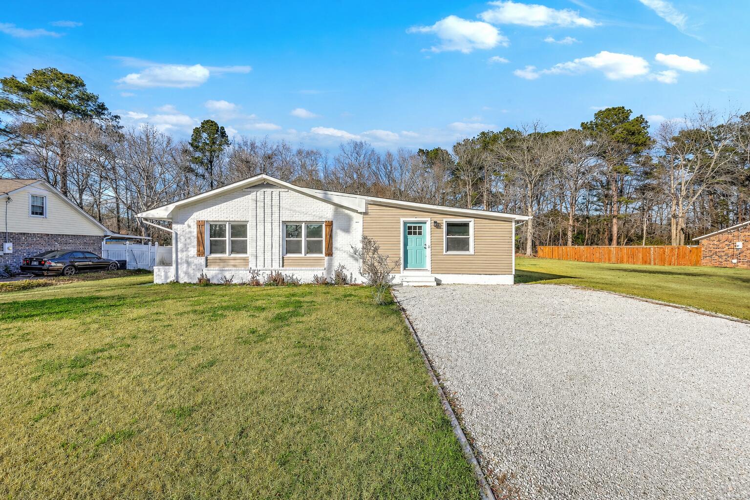 233 N Pandora Drive Goose Creek SC 29445