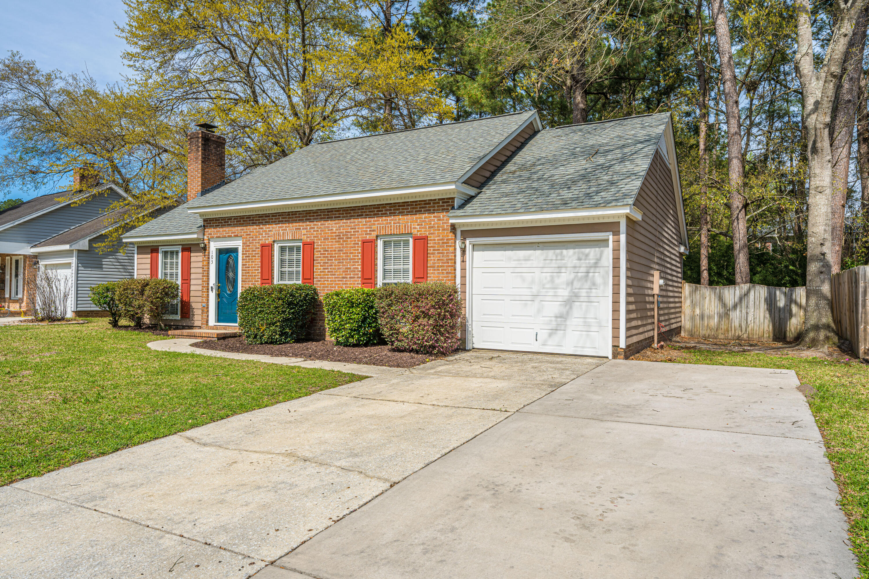 103 York Place Goose Creek SC 29445