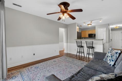 2262 Folly Road Charleston SC 29412