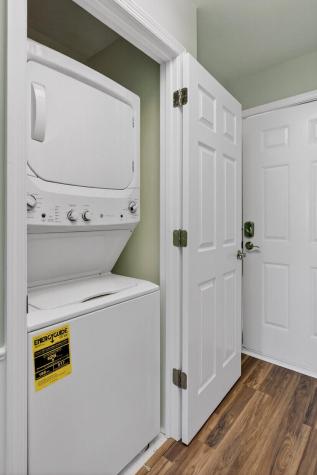 2262 Folly Road Charleston SC 29412