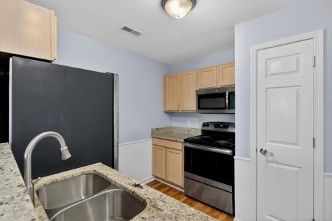 2262 Folly Road Charleston SC 29412