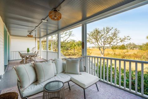 212 Live Oak Drive Mount Pleasant SC 29464
