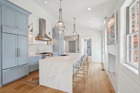 212 Live Oak Drive Mount Pleasant SC 29464