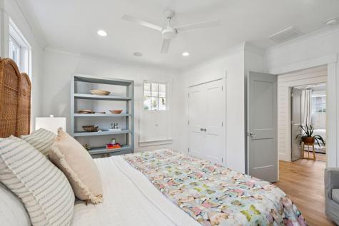 212 Live Oak Drive Mount Pleasant SC 29464