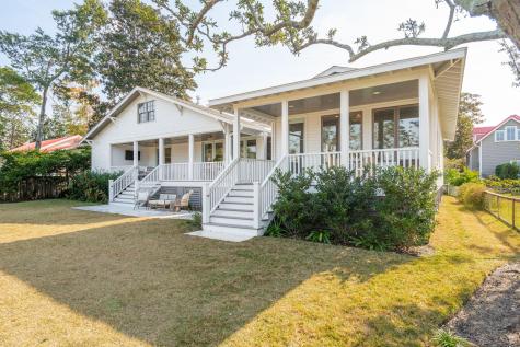 212 Live Oak Drive Mount Pleasant SC 29464