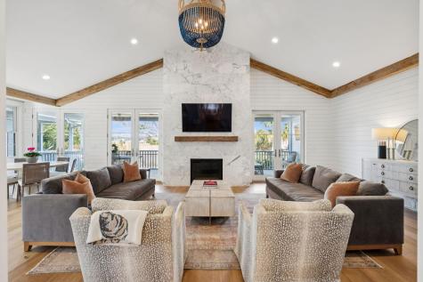 212 Live Oak Drive Mount Pleasant SC 29464