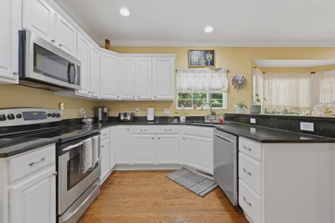 6426 Farm House Road Ravenel SC 29470