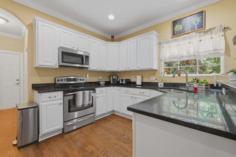 6426 Farm House Road Ravenel SC 29470